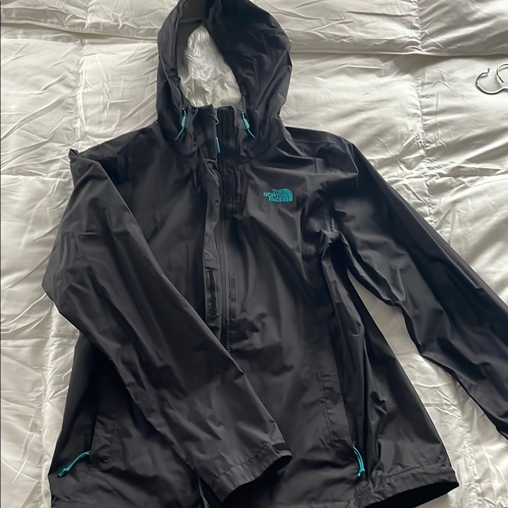 The North Face Women's Black Windbreaker